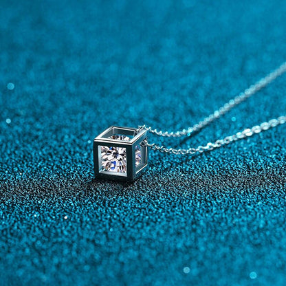 COSYA 1 Carat Moissanite Pendant Necklace Rubik'S Cube Diamond Women 925 Sterling Silver Sugar Cube Sparkling Fine Jewelry Gifts